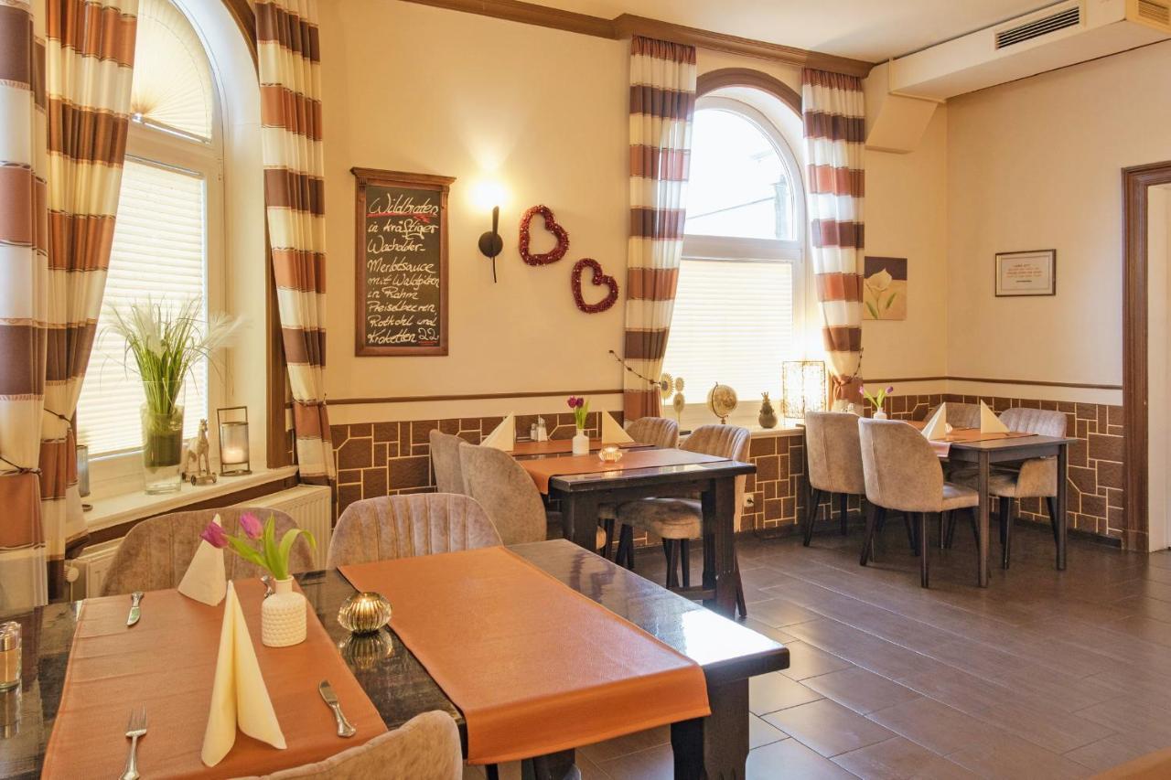 Hotel-Restaurant Holsteiner Hof Geesthacht Esterno foto